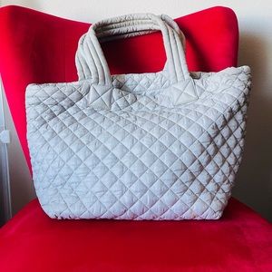 COPY - Metro Tote (Last price)